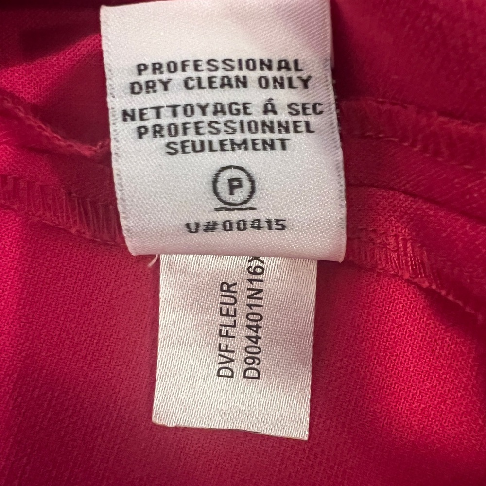 Diane von Furstenberg Sleeveless V-Neck Fuchsia A-Line Dress- Size 8 - Picture 9 of 9